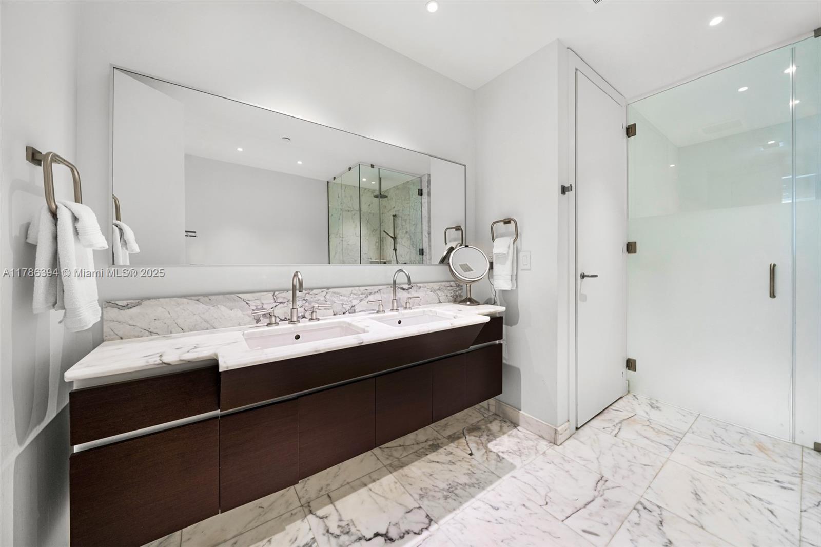 2627 S Bayshore Dr #2605, Coconut Grove FL 33133