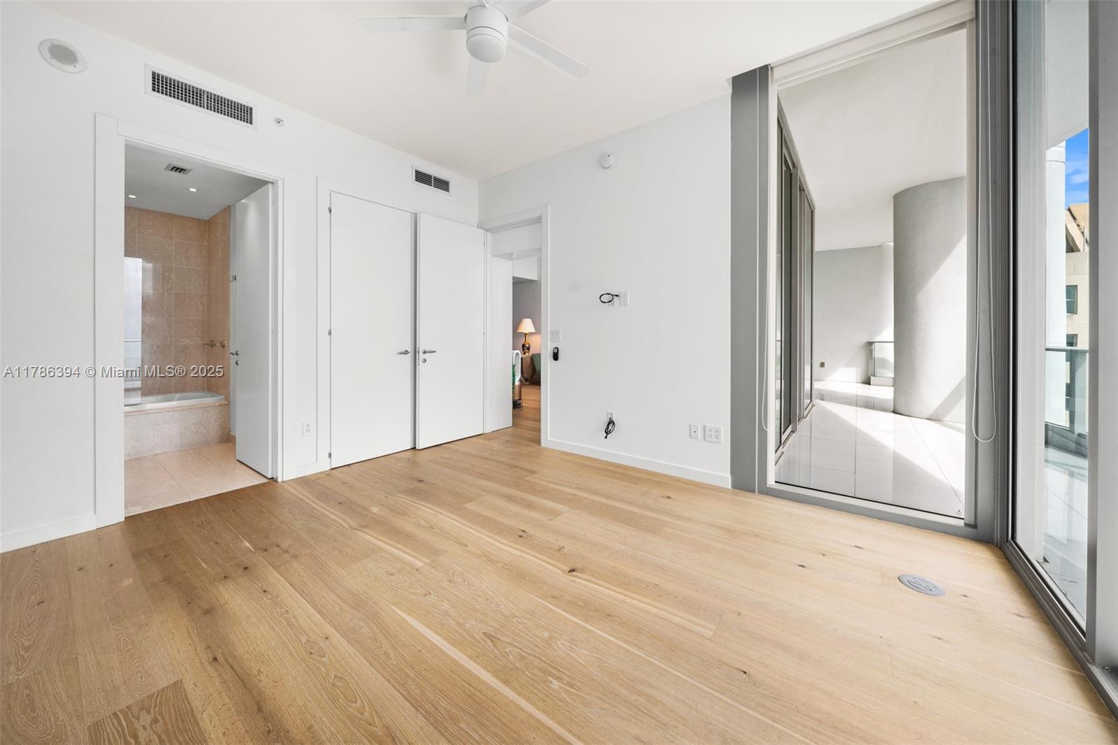 2627 S Bayshore Dr #2605, Coconut Grove, Florida image 21