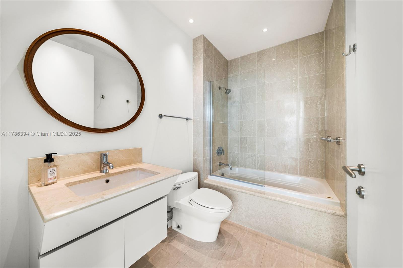 2627 S Bayshore Dr #2605, Coconut Grove FL 33133