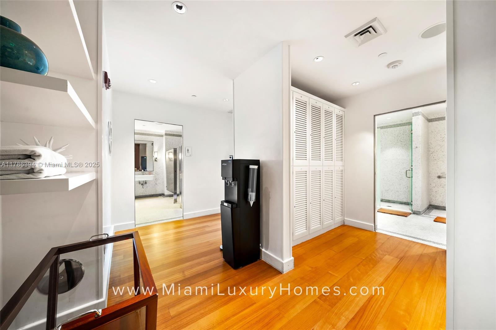 2627 S Bayshore Dr #2605, Coconut Grove FL 33133