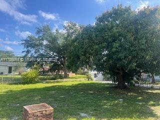Listing Photo 10