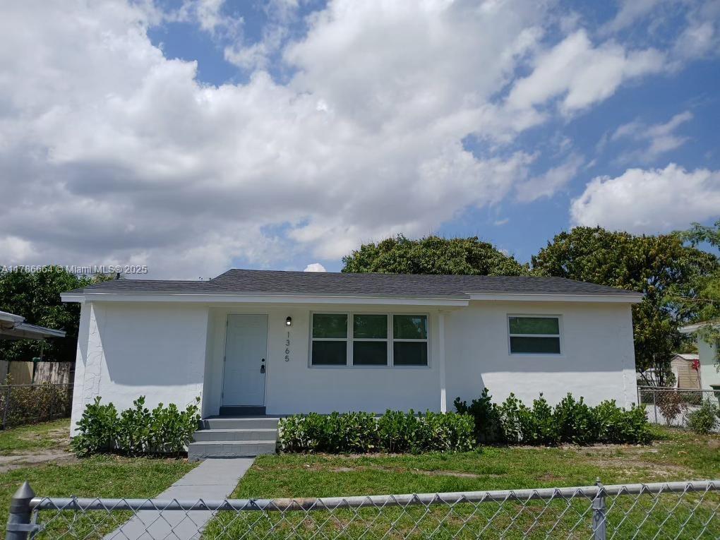 1365 NW 130th St, North Miami, Florida image 2