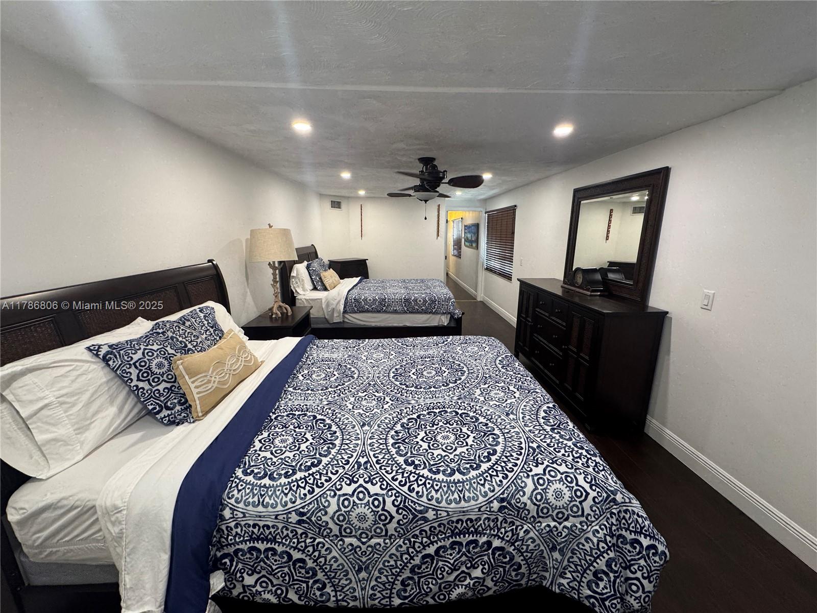 206 Normandy Dr, Tavernier, Florida image 9