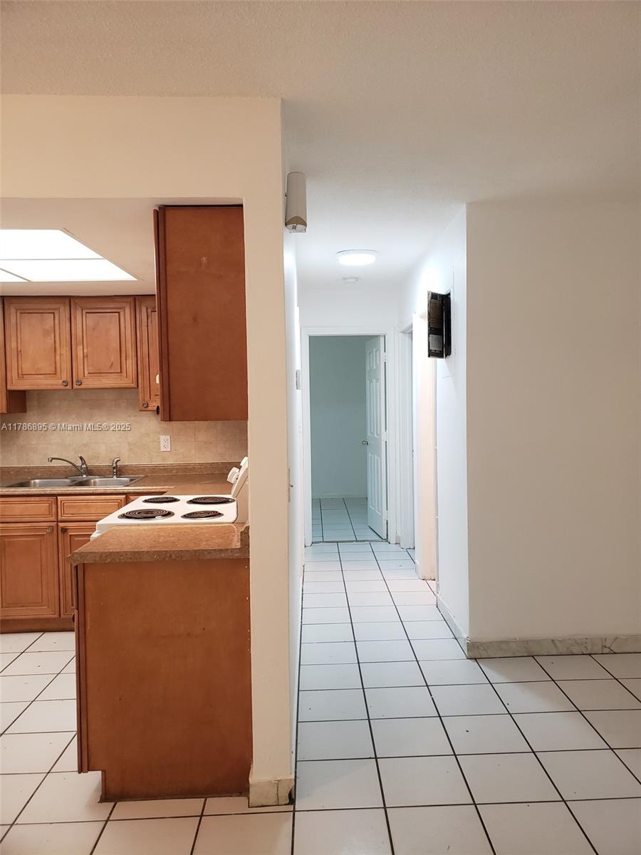 Residentialincome, Pompano Beach, Florida image 19