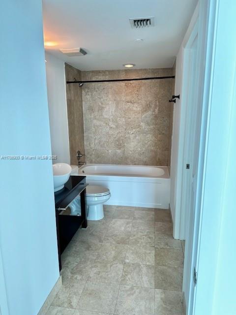 350 S Miami Ave #3315, Miami FL 33130