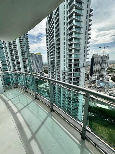 350 S Miami Ave #3315, Miami FL 33130
