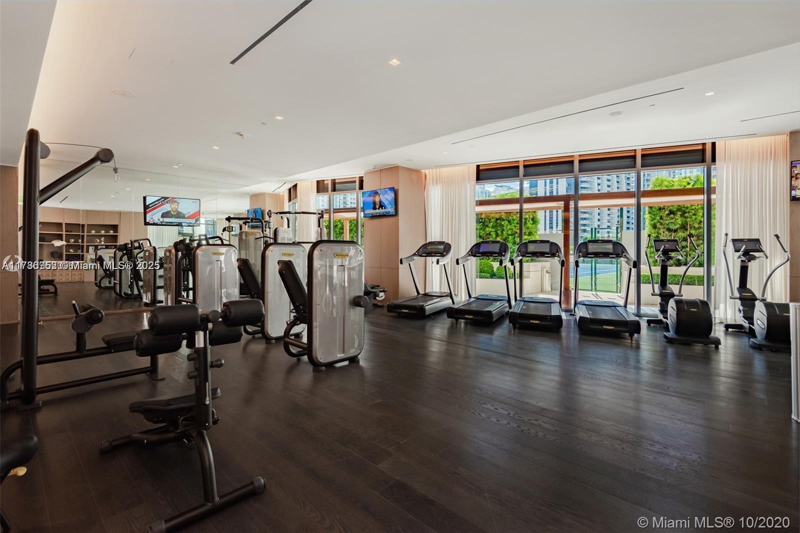 801 S Miami Ave #5302, Miami FL 33130