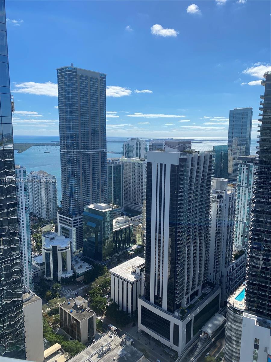 801 S Miami Ave #5302, Miami FL 33130