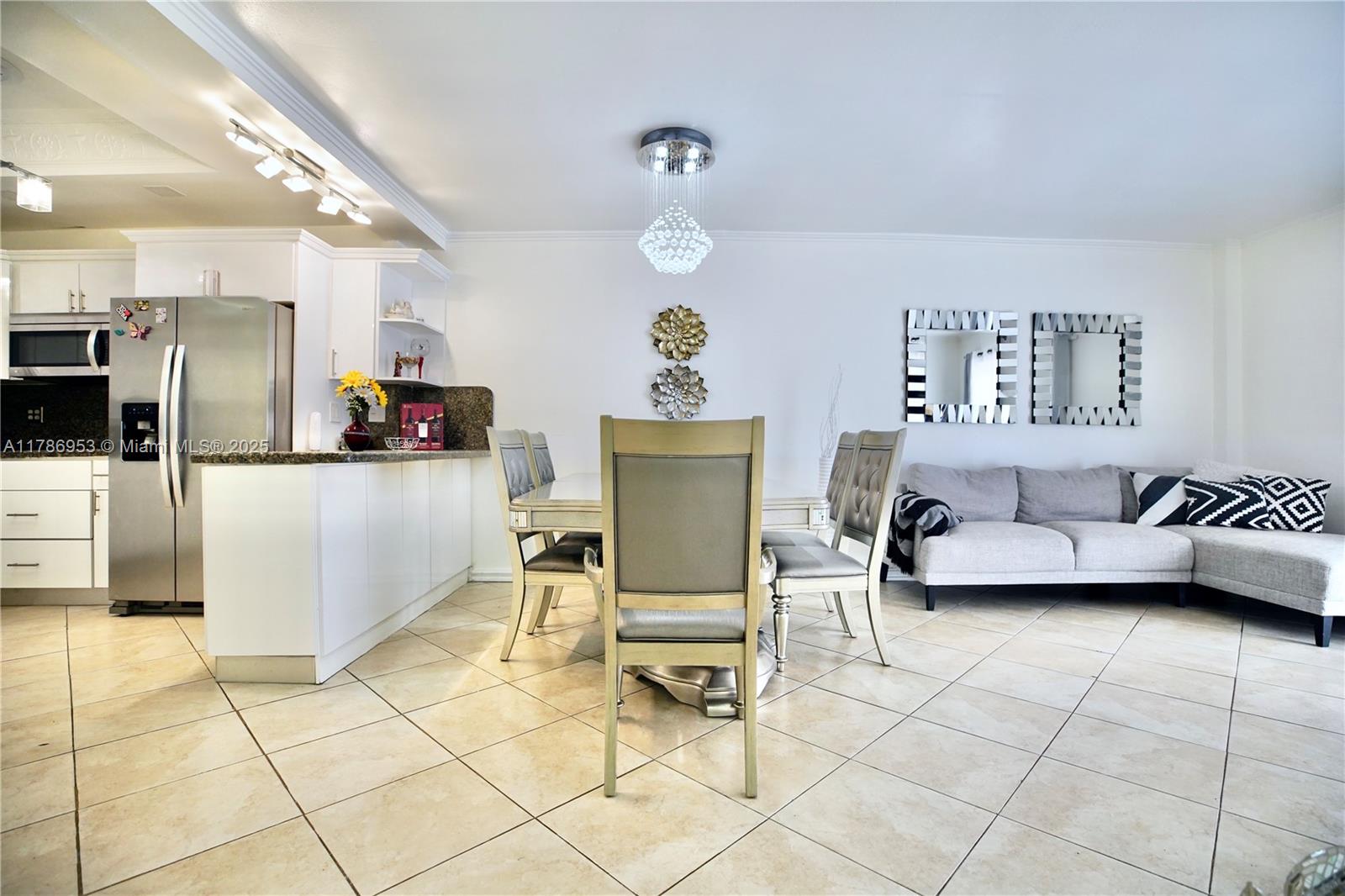 Property photo # 6