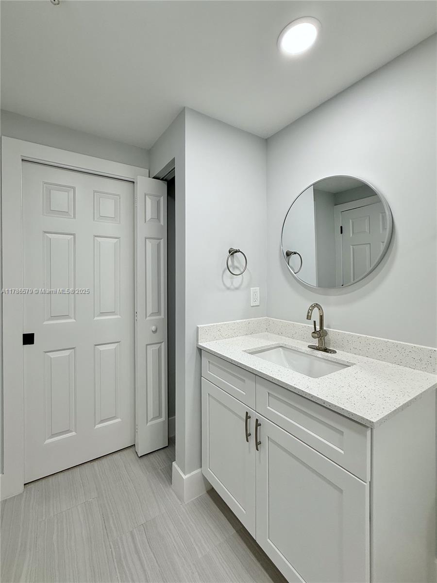 7930 N Nob Hill Rd #102, Tamarac, Florida image 14