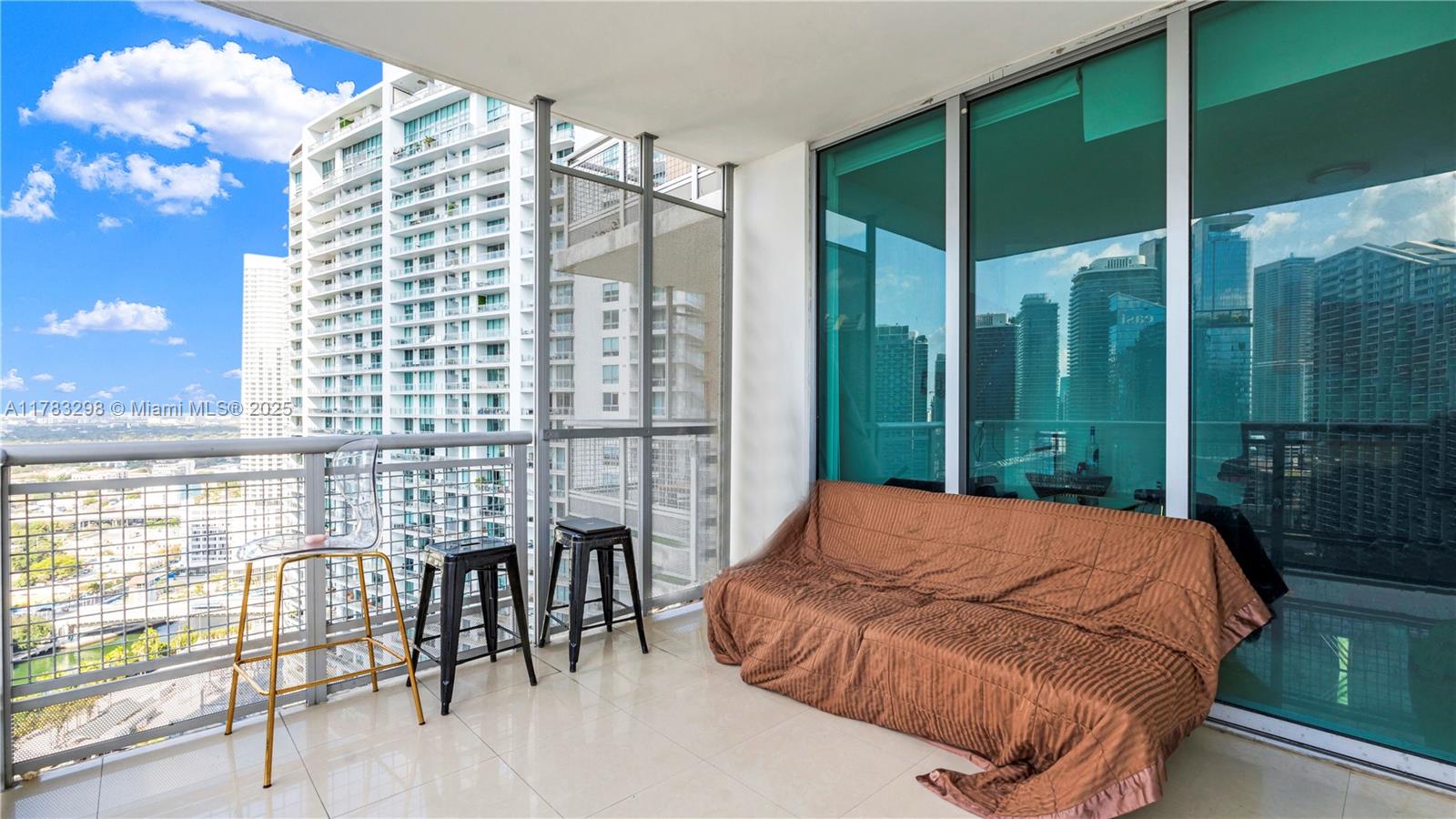 350 S Miami Ave #3410, Miami FL 33130