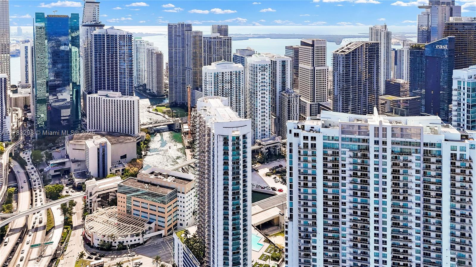 350 S Miami Ave #3410, Miami FL 33130