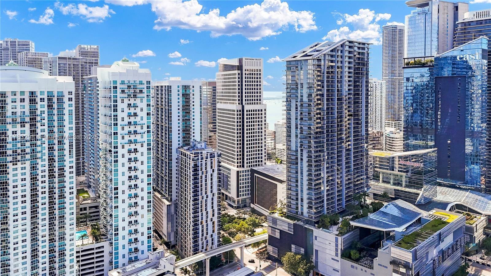 350 S Miami Ave #3410, Miami FL 33130