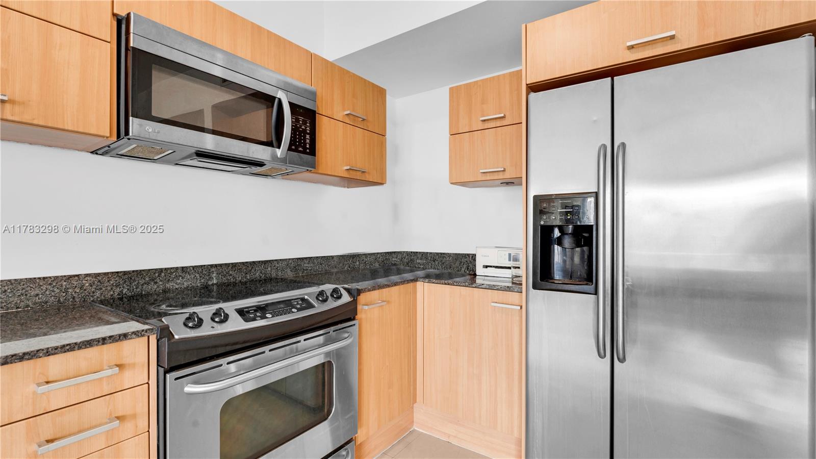350 S Miami Ave #3410, Miami FL 33130