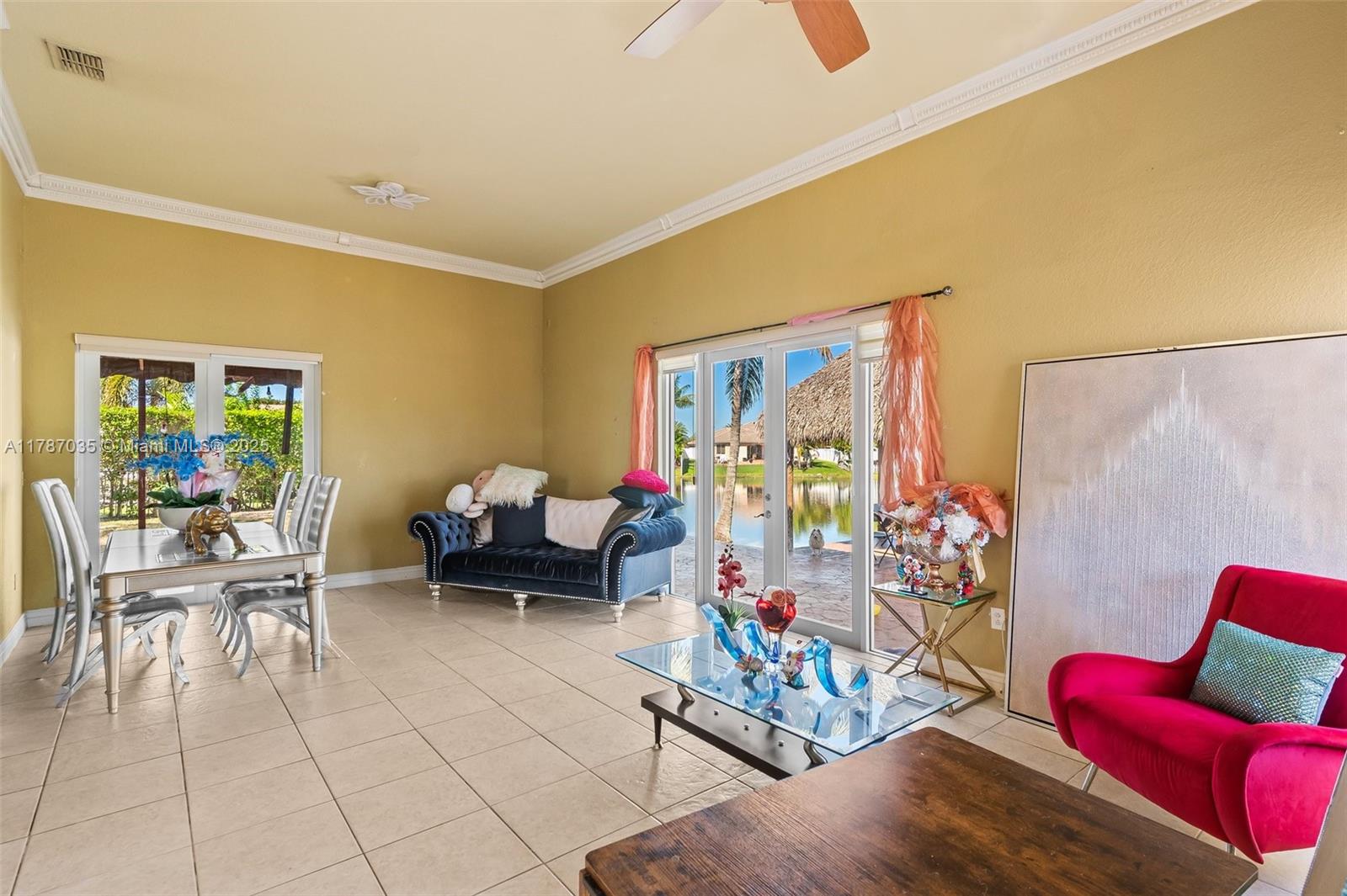 Listing Photo 9