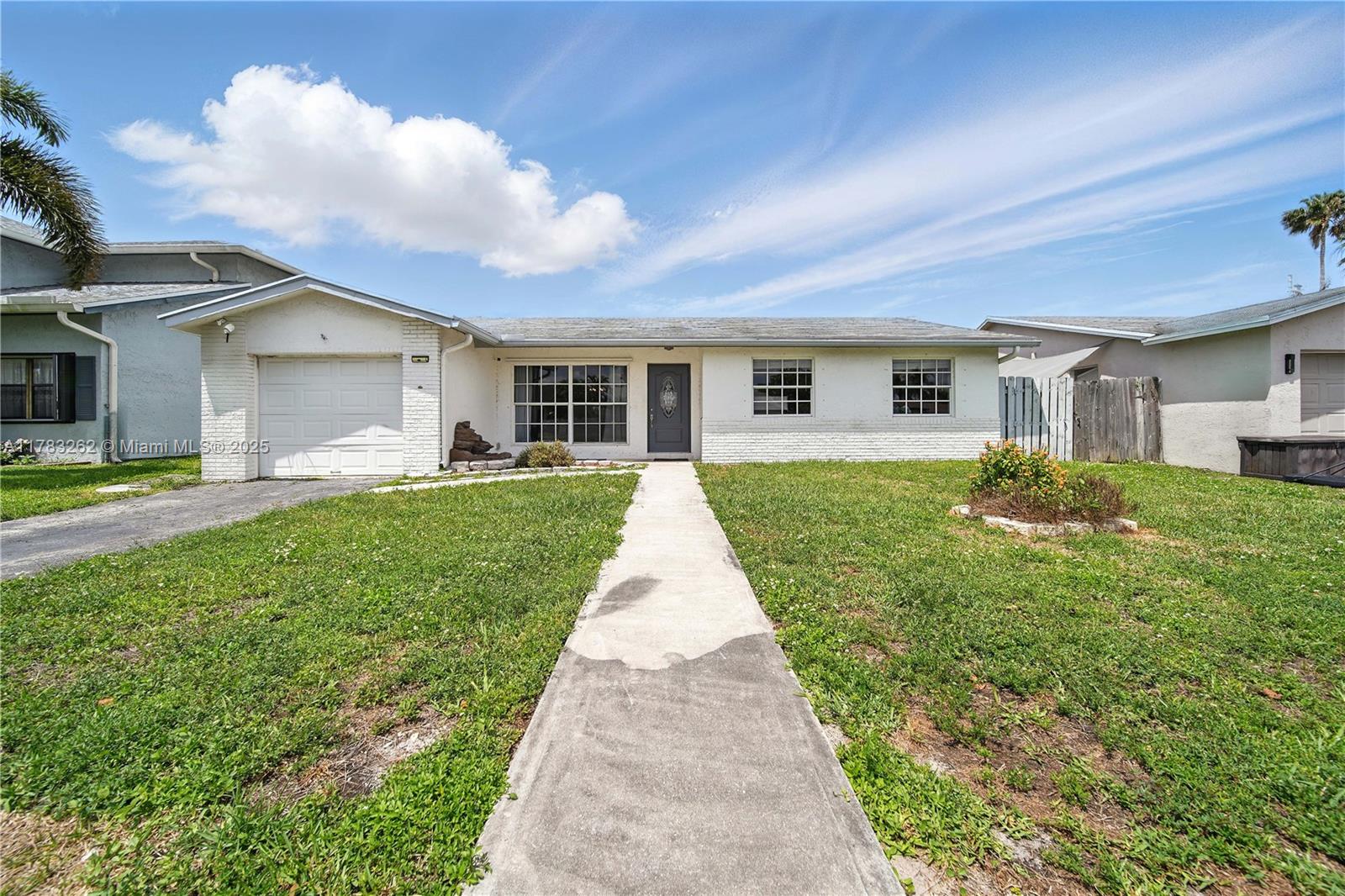 11641 NW 42nd St, Sunrise, Florida image 1