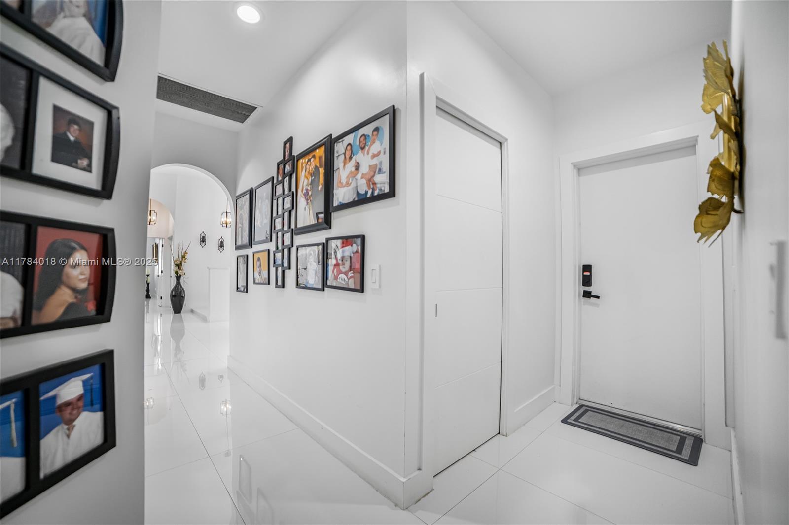 18500 SW 78th Place, Cutler Bay, Florida image 14