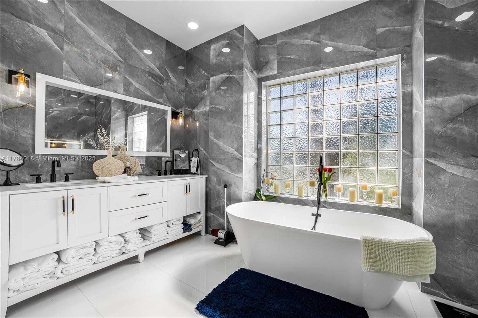 18500 SW 78th Place, Cutler Bay, Florida image 21