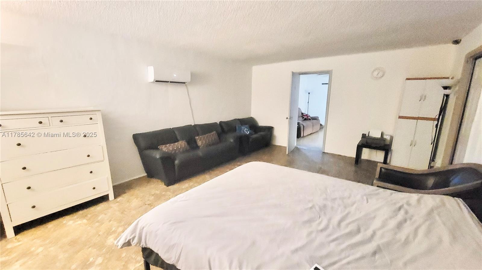 2127 Scott St, Hollywood, Florida image 15