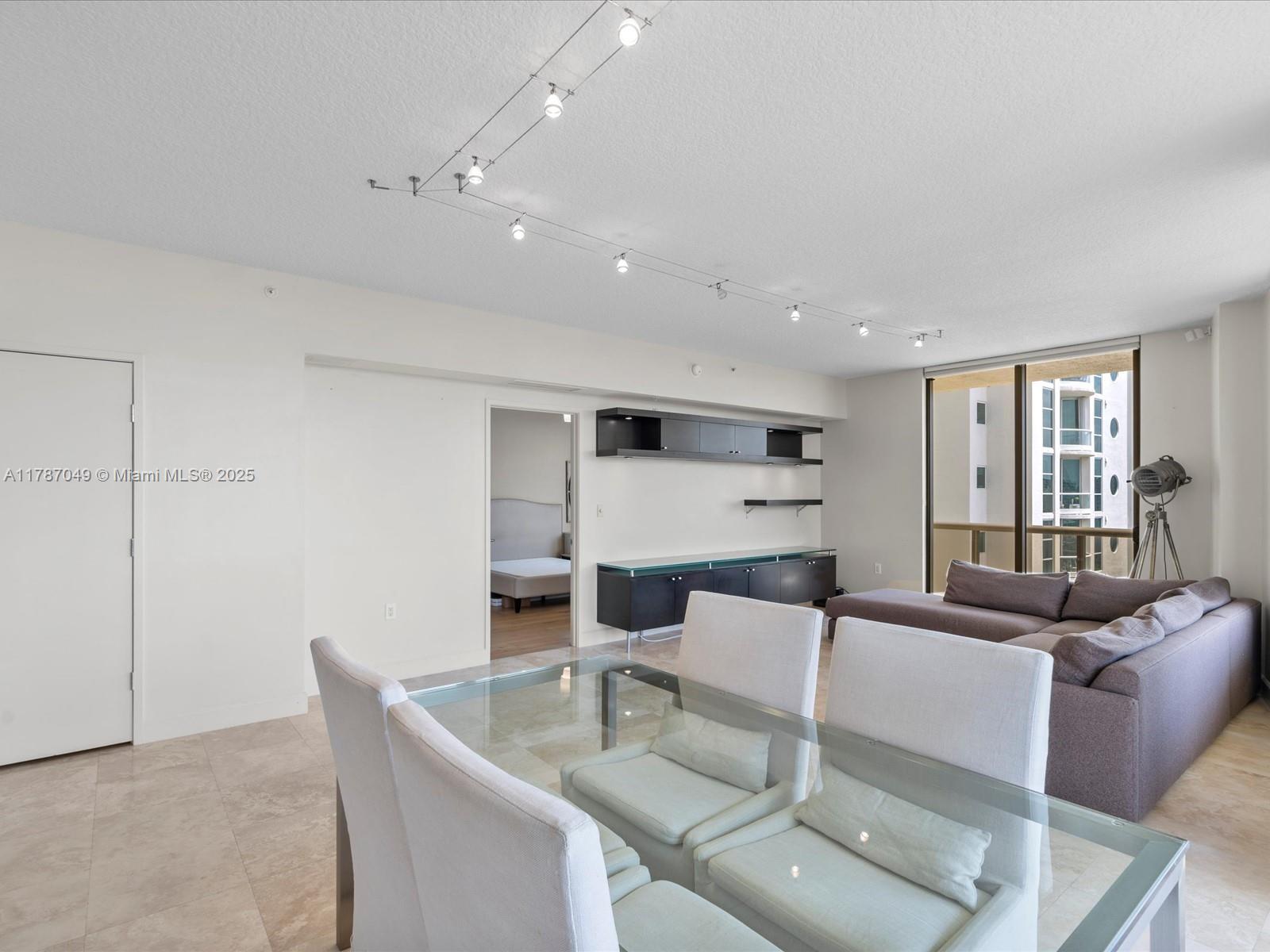 16275 Collins Ave #1604, Sunny Isles Beach, Florida image 2
