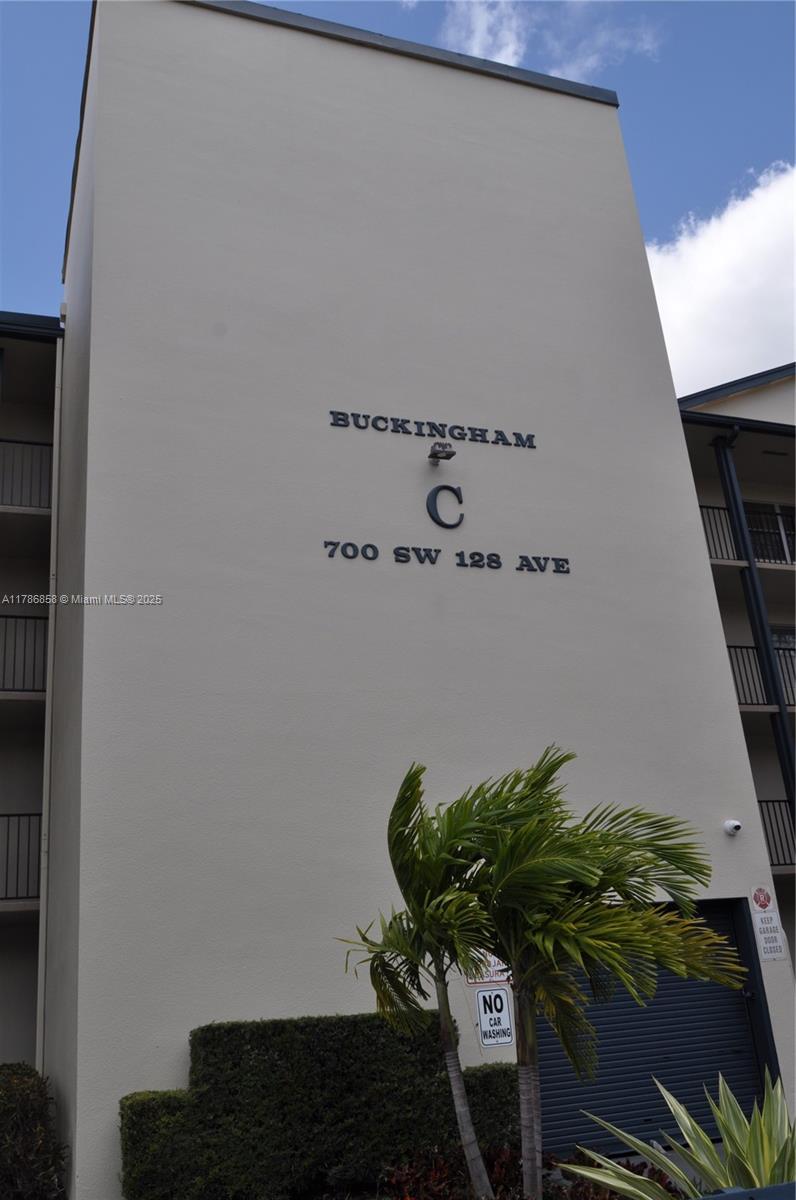 700 SW 128 Ave #106C, Pembroke Pines, Florida image 3