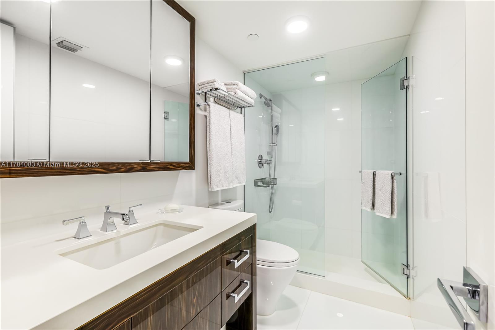 10205 Collins Ave #1106, Bal Harbour, Florida image 16