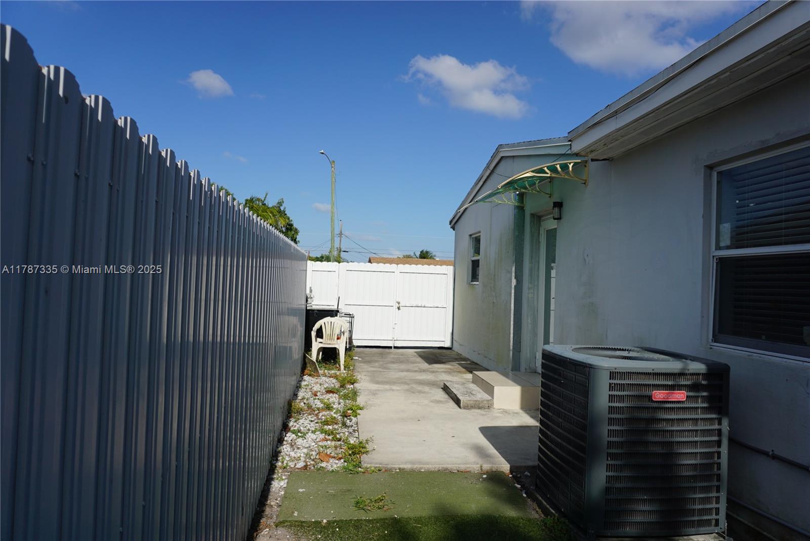 800 N 69th Ave, Hollywood, Florida image 25