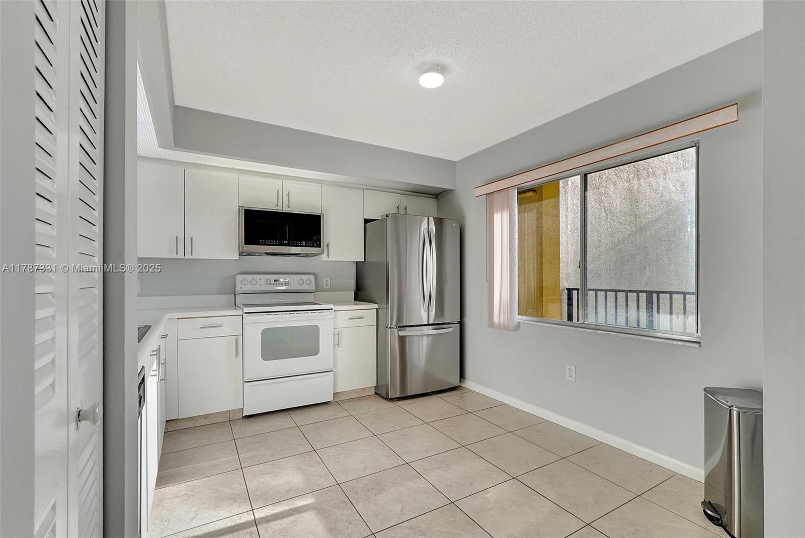 Property photo # 7