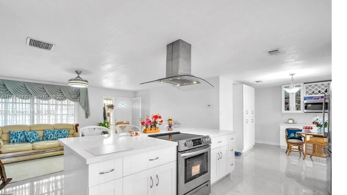 4941 NW 55th Ct, Tamarac, Florida image 6