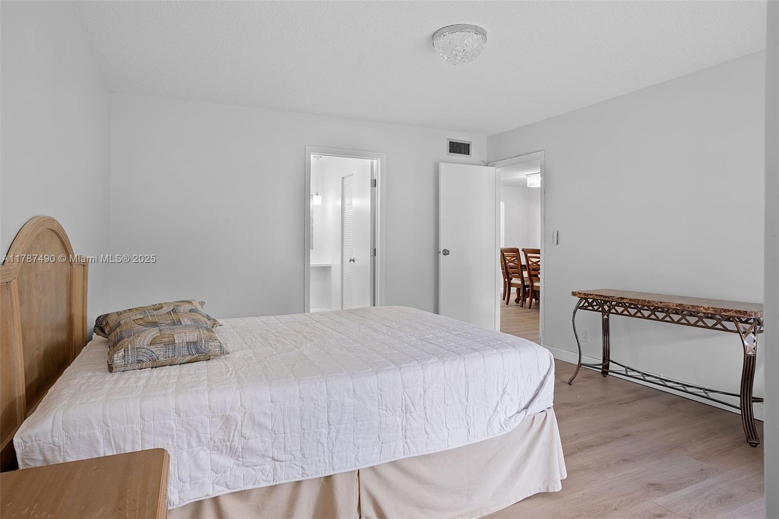 5900 NW 44th St #412, Lauderhill, Florida image 34