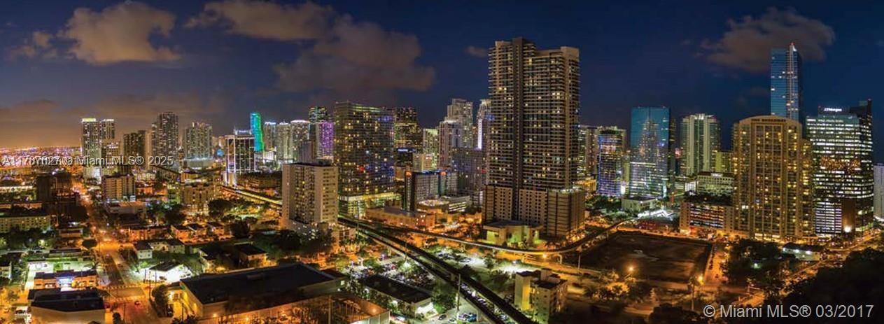 350 S Miami Ave #4115, Miami FL 33130