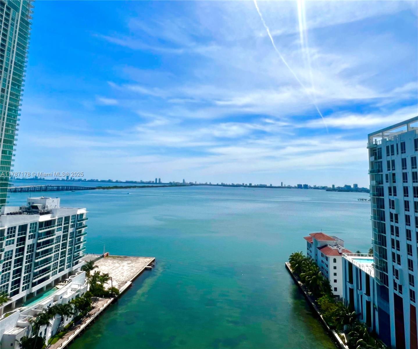 Apartamento para Alugar em Miami, FL