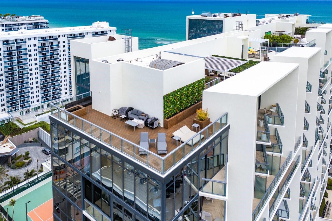 Condo for Sale in Miami Beach, FL