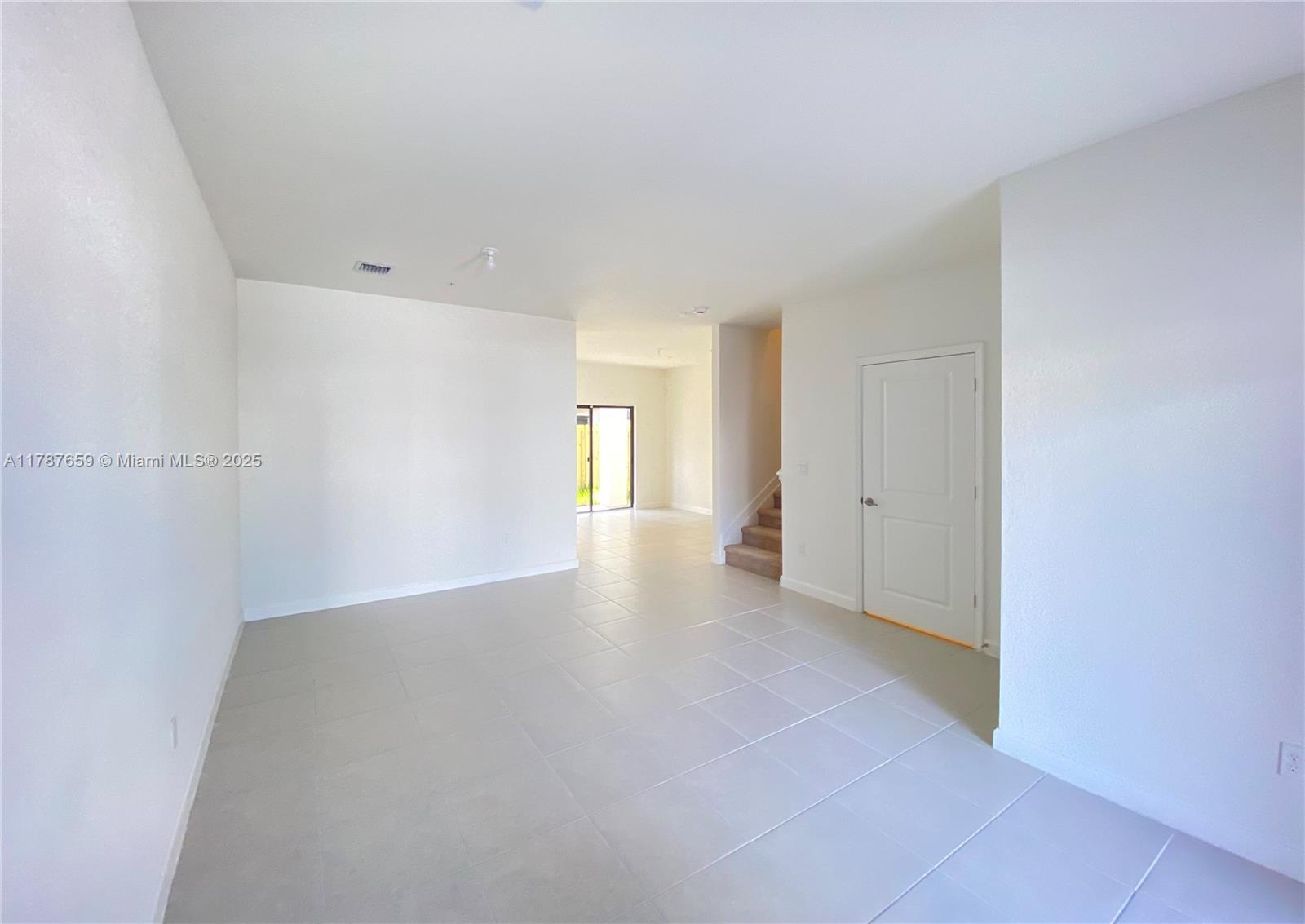 253 SW 159th Way, Pembroke Pines, Florida image 2