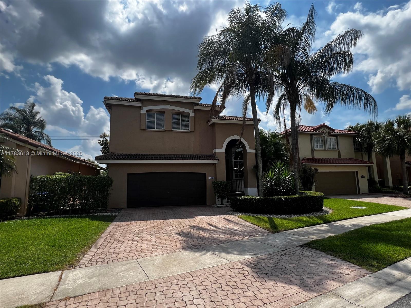 15640 SW 16th Ct  For Sale A11783613, FL