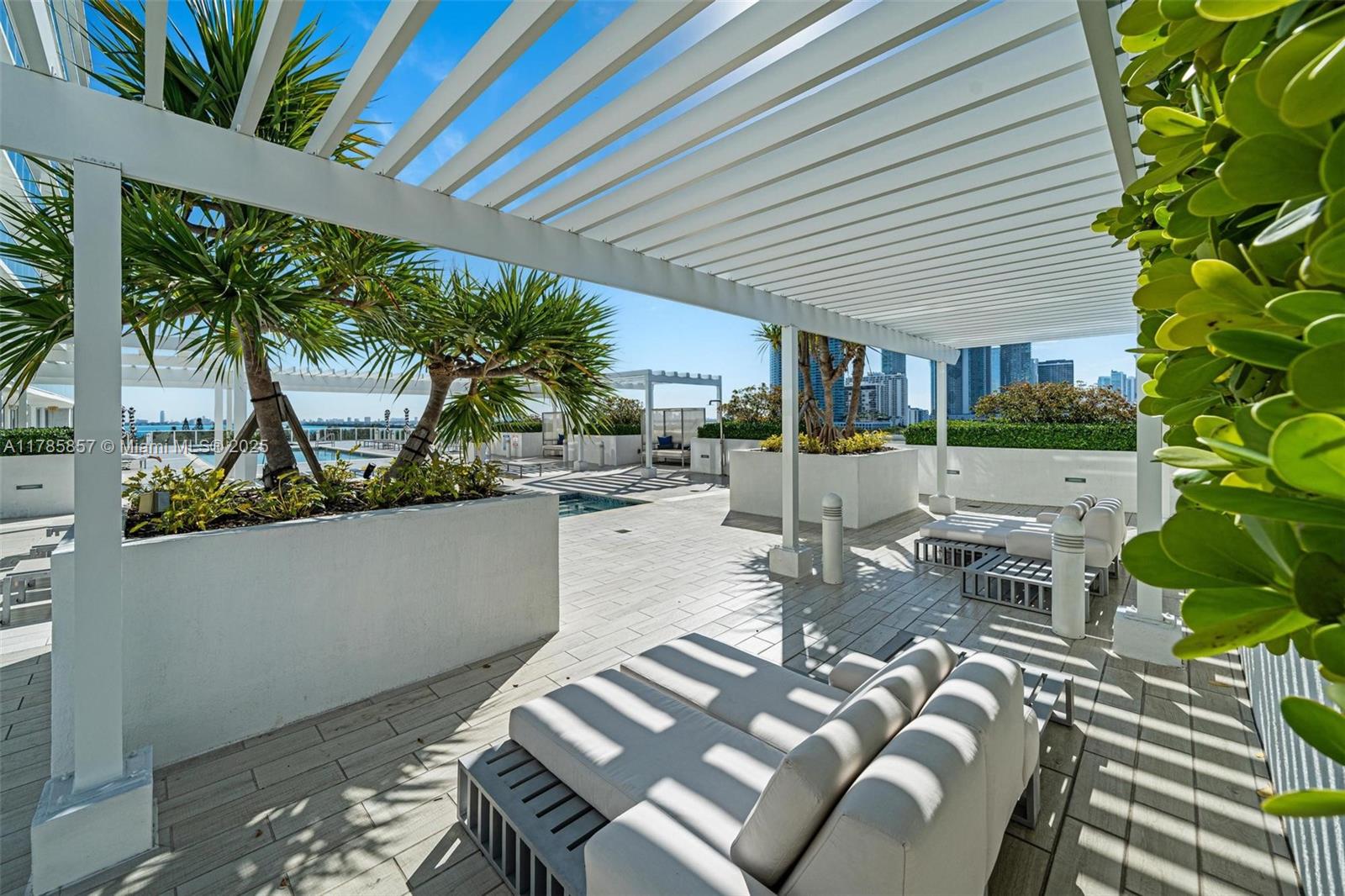 4250 Biscayne Blvd #607, Miami FL 33137