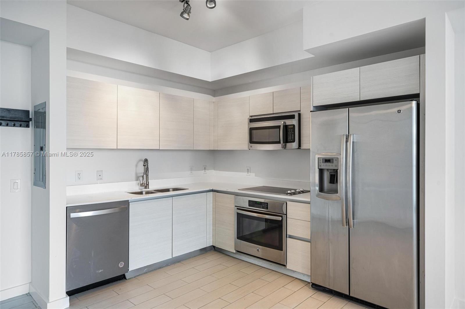 4250 Biscayne Blvd #607, Miami FL 33137