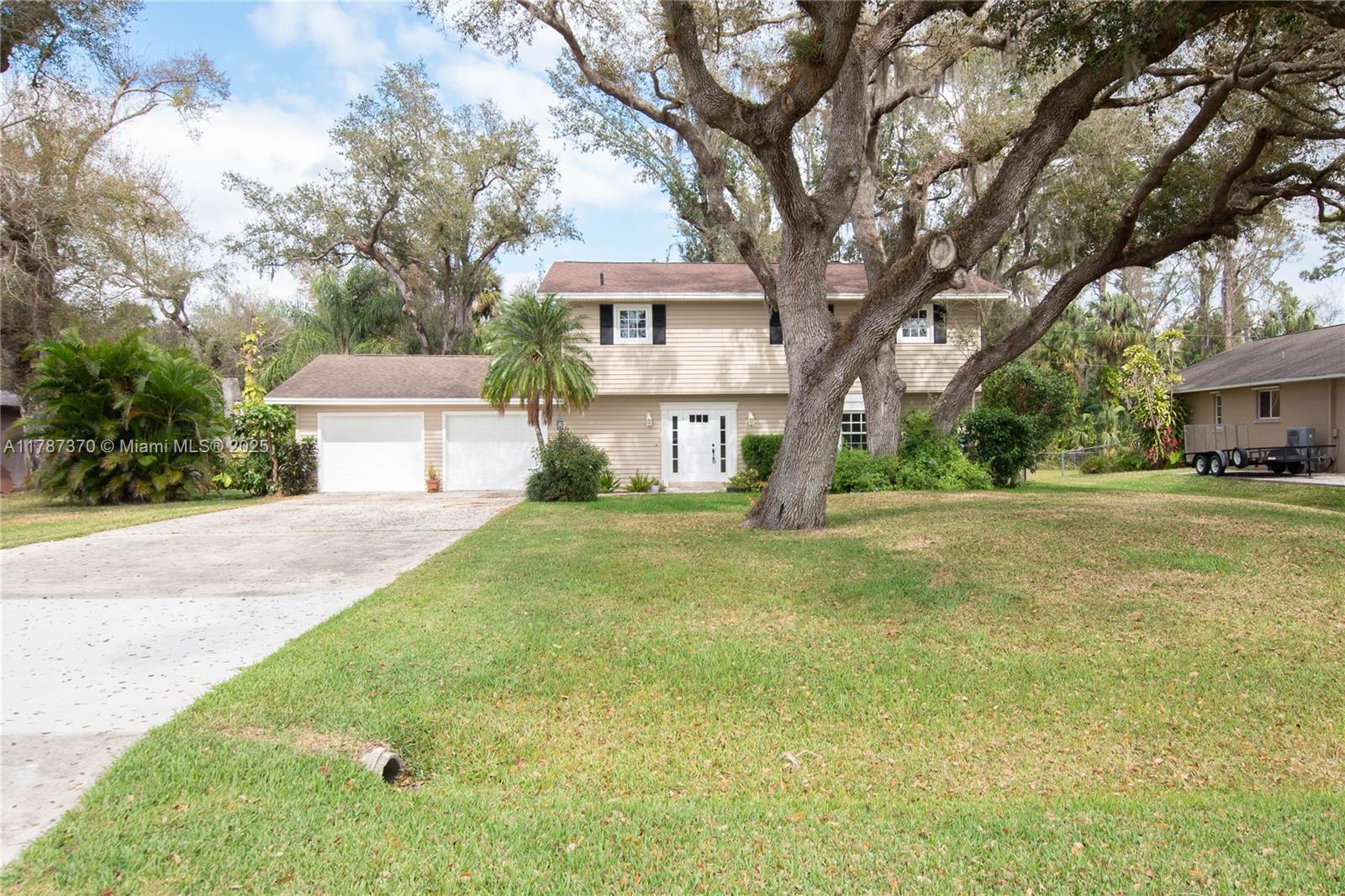 7325 Sean Ln, Fort Myers, Florida image 1
