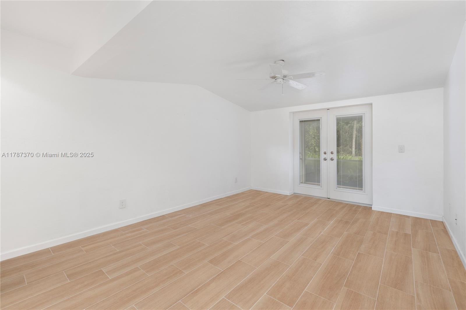 7325 Sean Ln, Fort Myers, Florida image 11