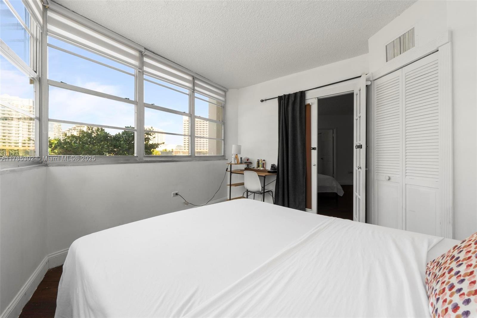 Listing Photo 15