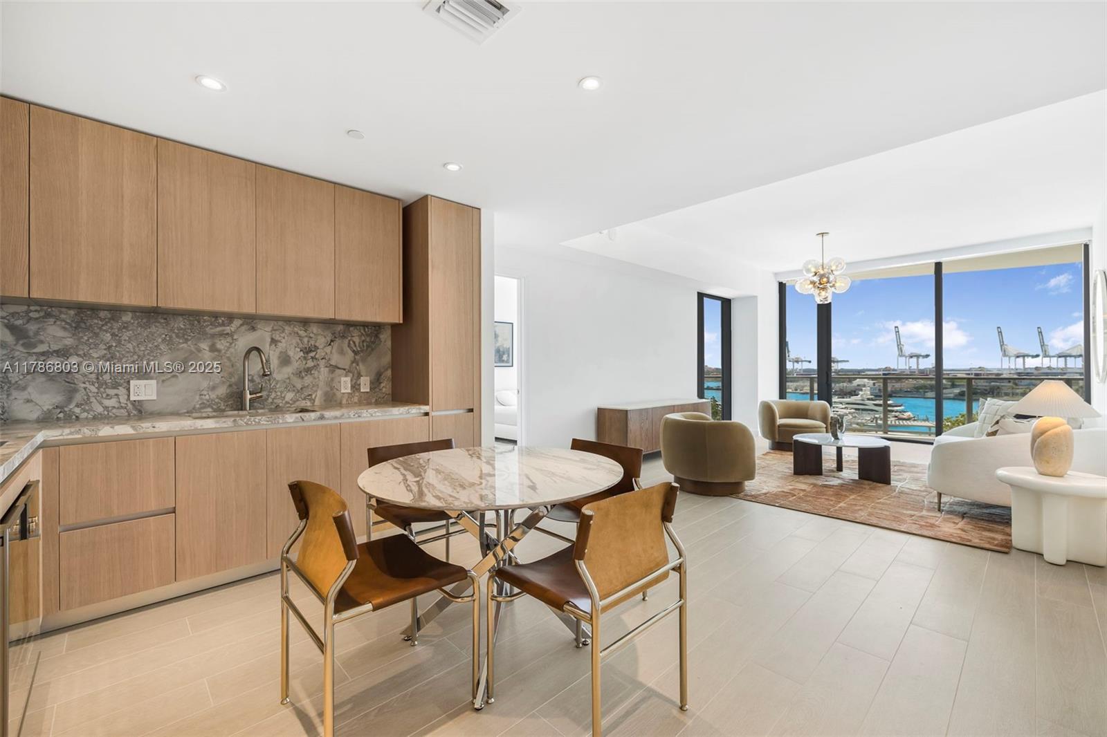 500 Alton Road #902, Miami Beach FL 33139