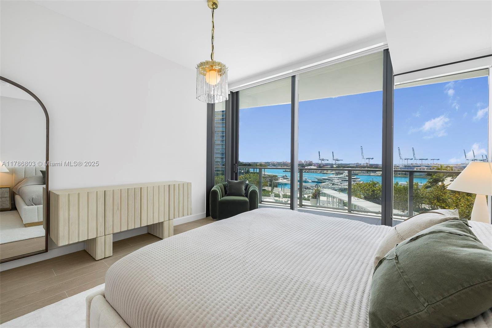 500 Alton Road #902, Miami Beach FL 33139