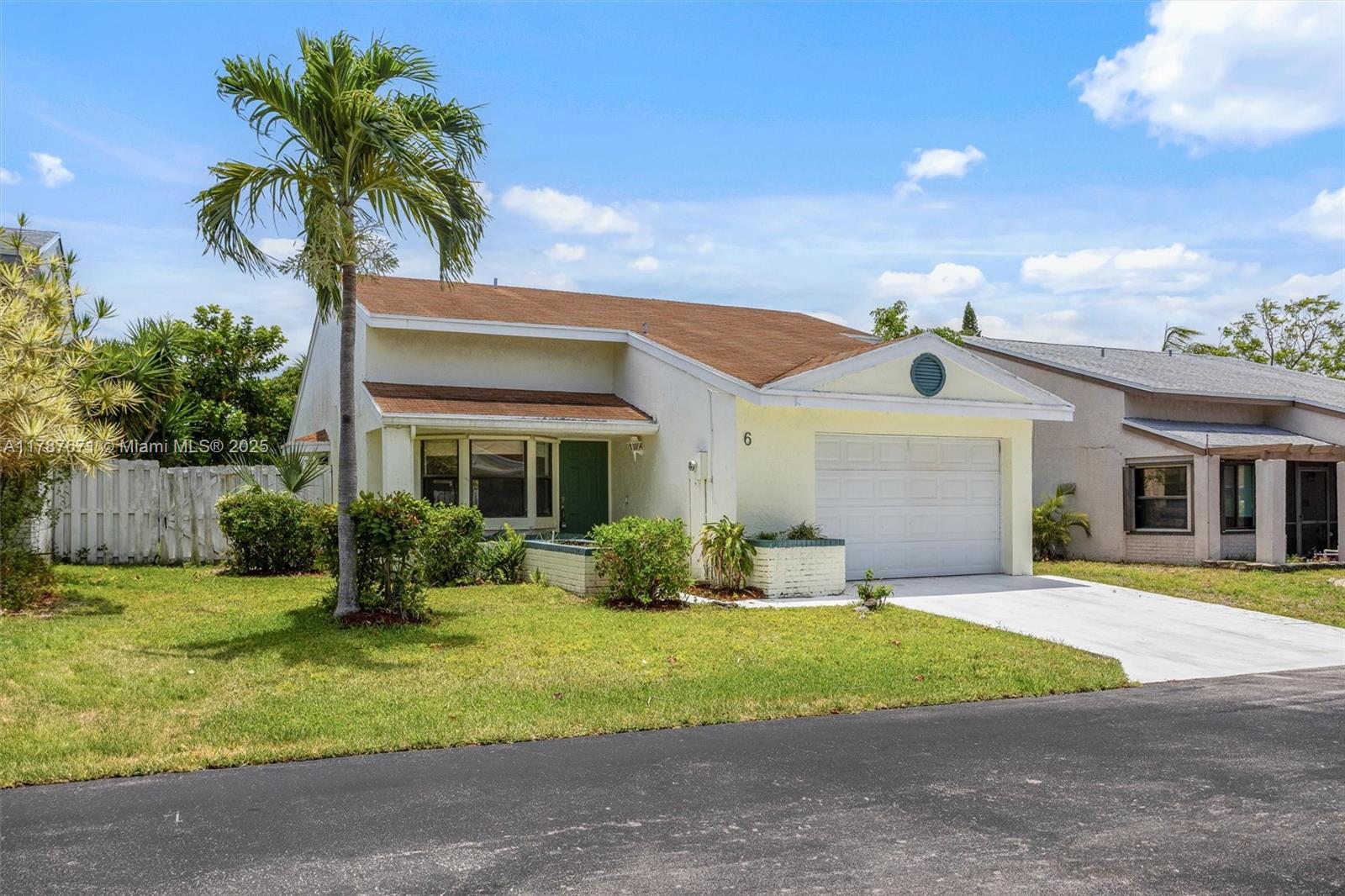 6 Verwood Way, Boynton Beach, Florida image 2