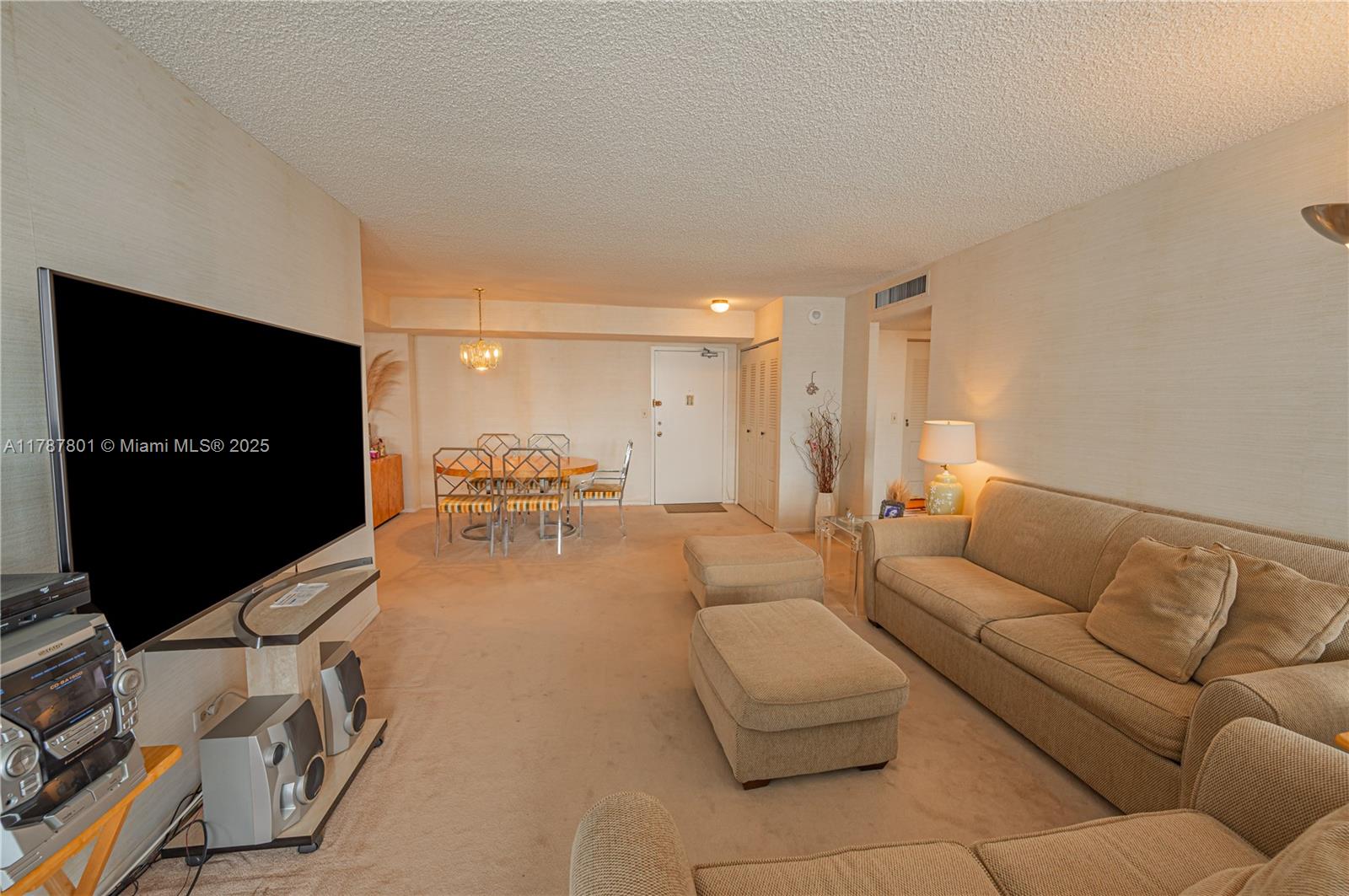 301 174th St Unit 1917, Sunny Isles Beach, Florida 33160