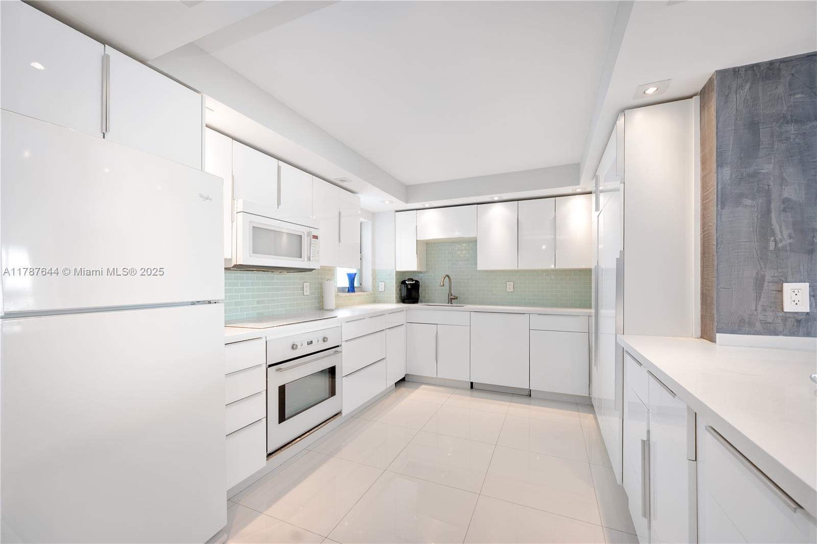3180 S Ocean Dr 1608