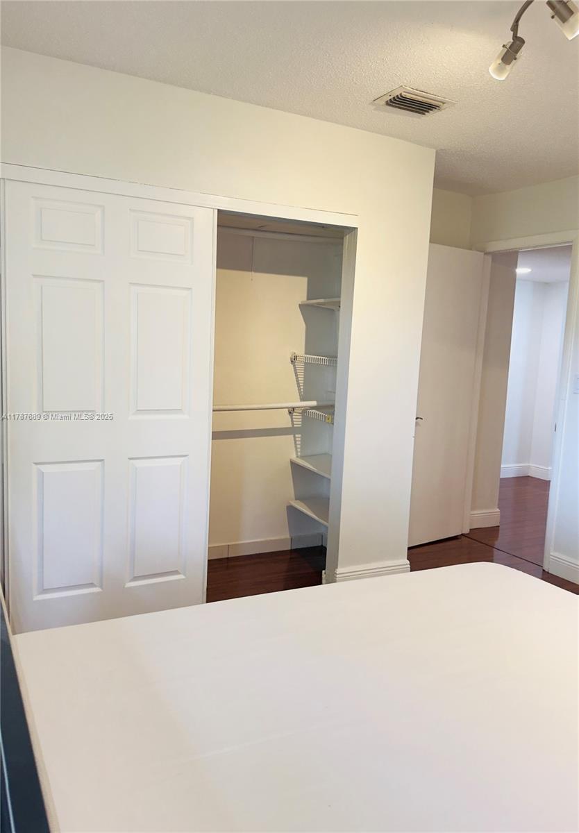 Residential, Weston, Florida image 6