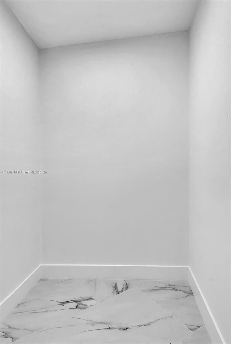 Listing Photo 26