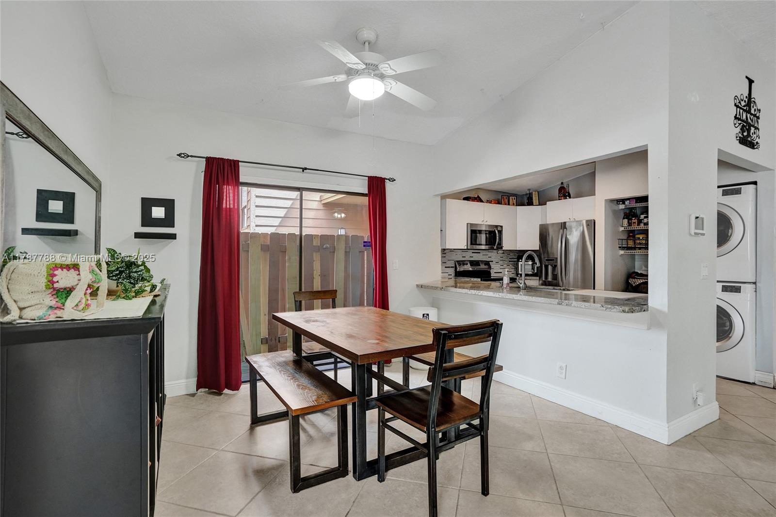 6192 Laurel Ln #D, Tamarac, Florida image 7