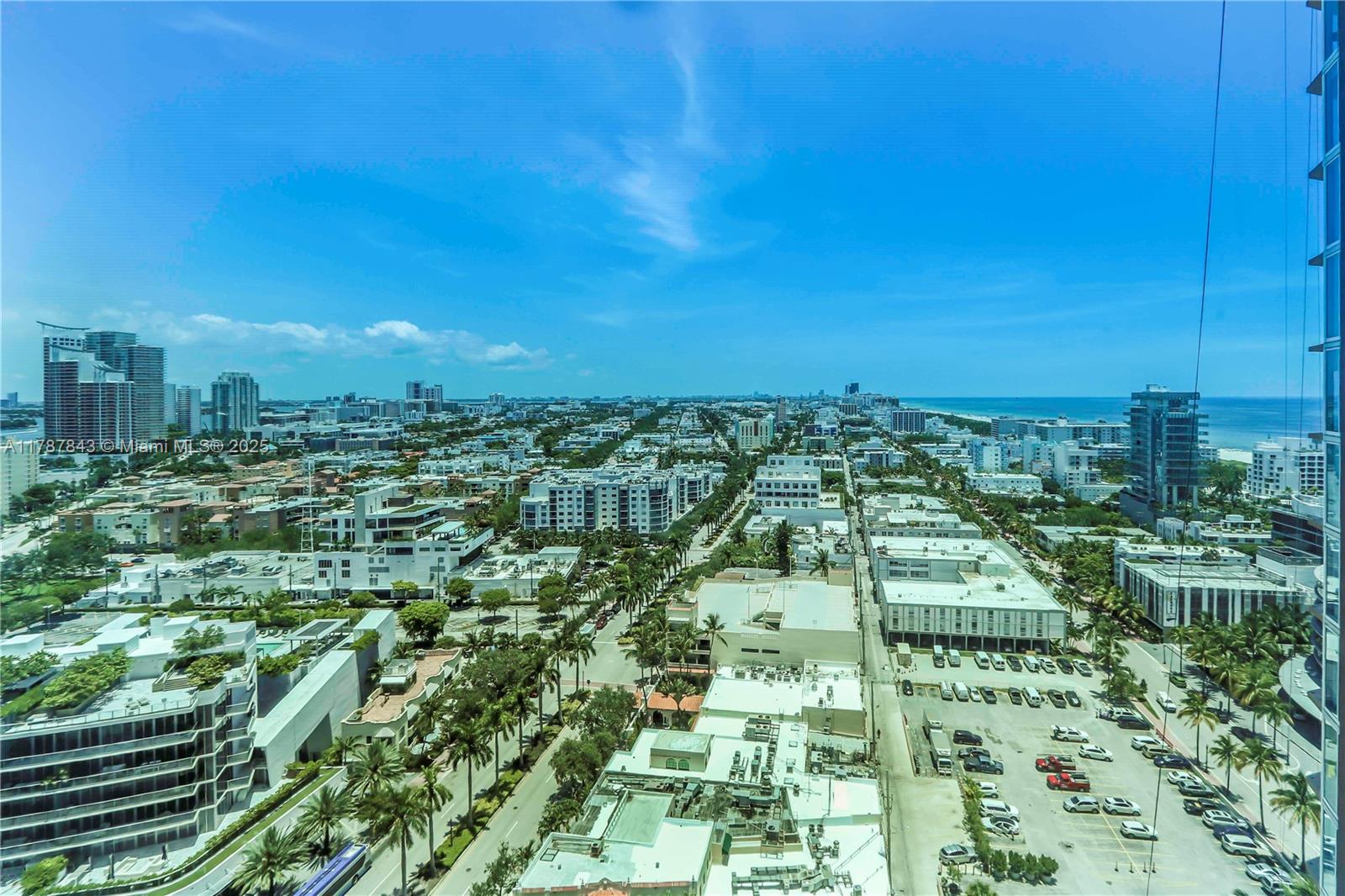 300 S Pointe Dr #2104, Miami Beach FL 33139