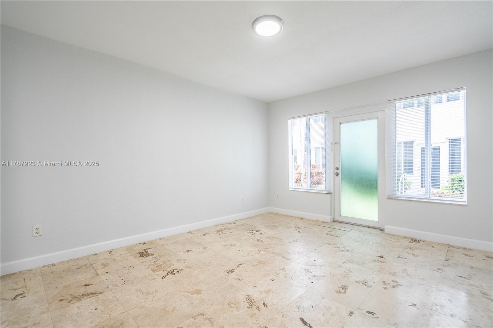 Property photo # 7